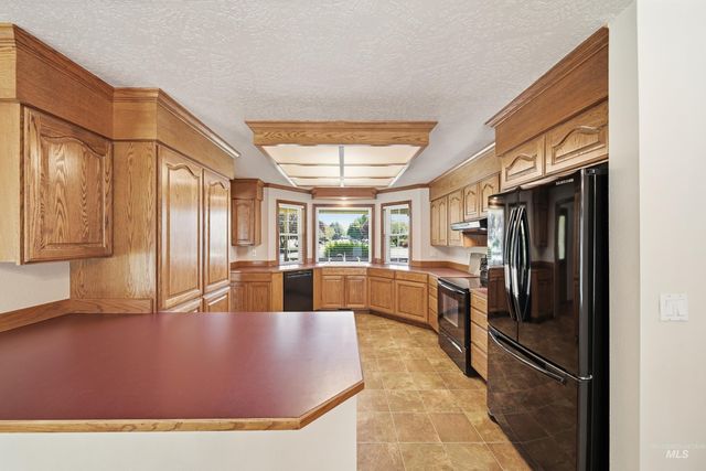 261 S Duke Ave, Eagle, ID 83616