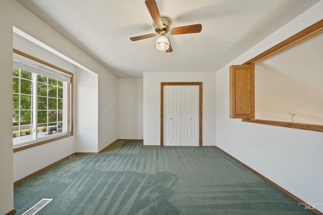 261 S Duke Ave, Eagle, ID 83616