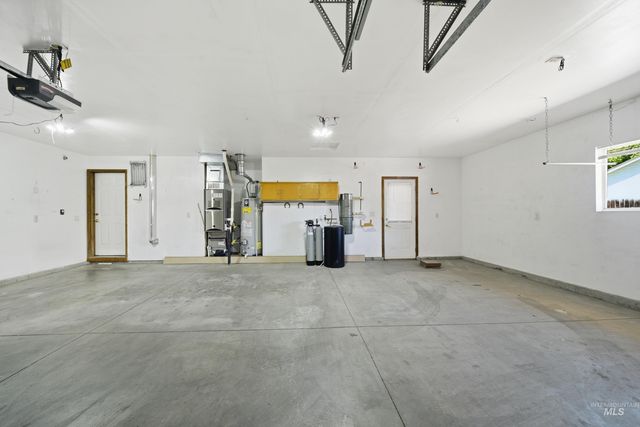 261 S Duke Ave, Eagle, ID 83616
