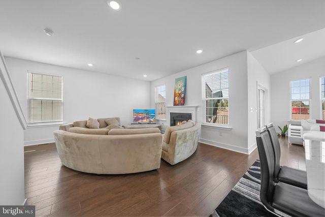 4 WILLIAM BOYER DR, Titusville, NJ 08560