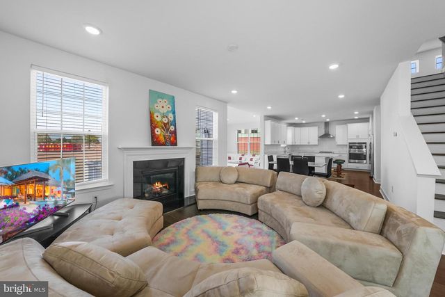 4 WILLIAM BOYER DR, Titusville, NJ 08560