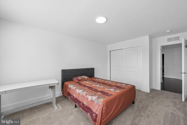 4 WILLIAM BOYER DR, Titusville, NJ 08560