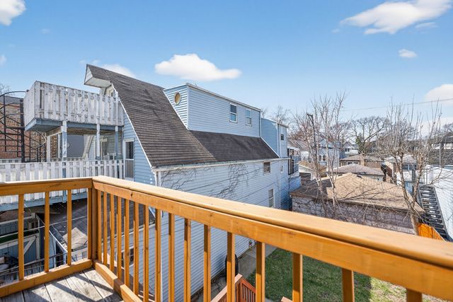 3914 N MOZART Street, Chicago, IL 60618