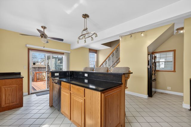 3914 N MOZART Street, Chicago, IL 60618