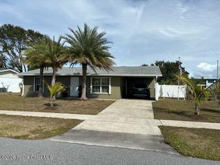 1013 Cable Lane NE, Palm Bay, FL 32905