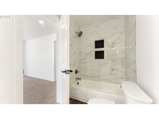 141 Ne D St, Willamina, OR 97396