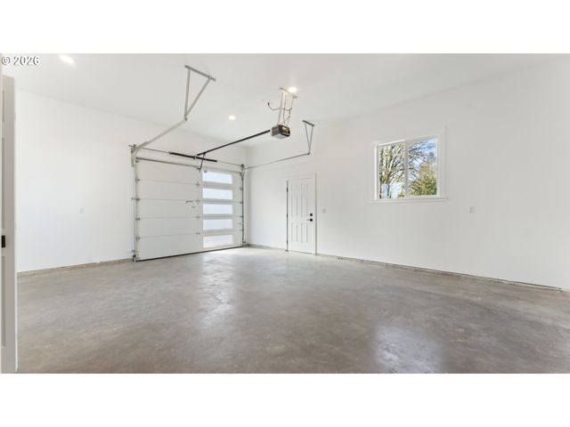 141 Ne D St, Willamina, OR 97396