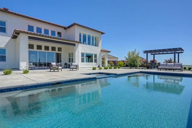 744 Candlewood Dr, El Dorado Hills, CA 95762