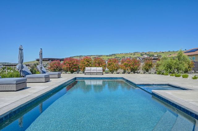 744 Candlewood Dr, El Dorado Hills, CA 95762