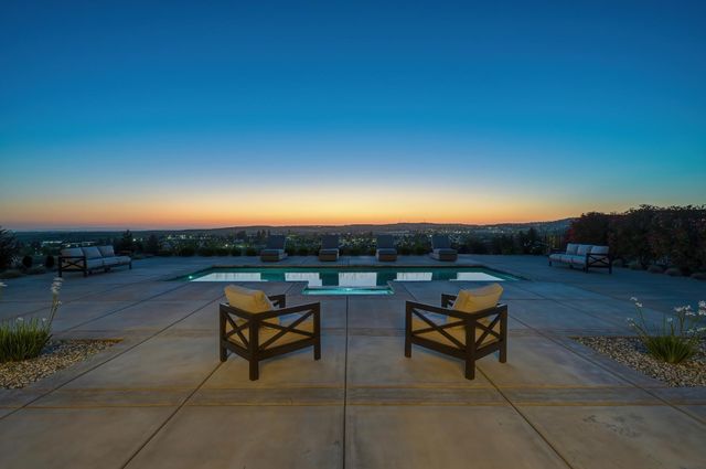 744 Candlewood Dr, El Dorado Hills, CA 95762