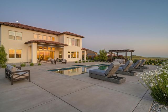 744 Candlewood Dr, El Dorado Hills, CA 95762