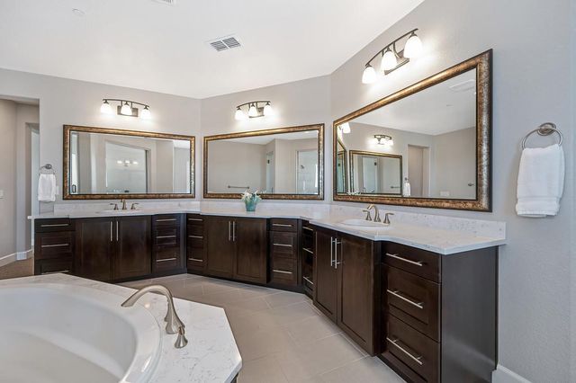 744 Candlewood Dr, El Dorado Hills, CA 95762