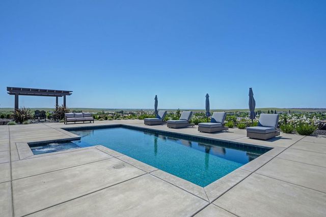 744 Candlewood Dr, El Dorado Hills, CA 95762