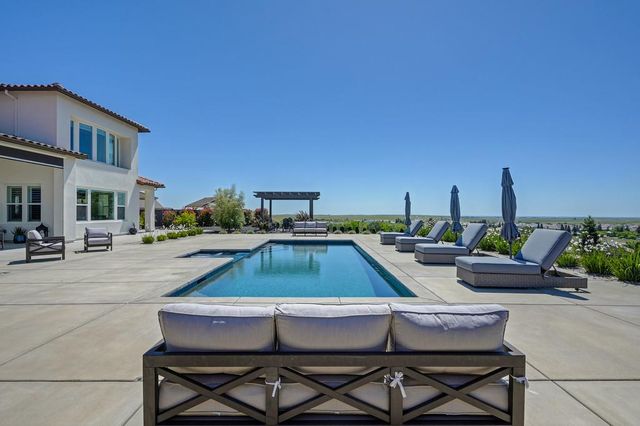 744 Candlewood Dr, El Dorado Hills, CA 95762