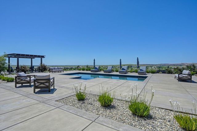 744 Candlewood Dr, El Dorado Hills, CA 95762