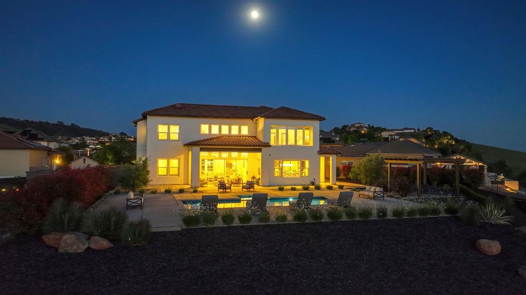 744 Candlewood Dr, El Dorado Hills, CA 95762