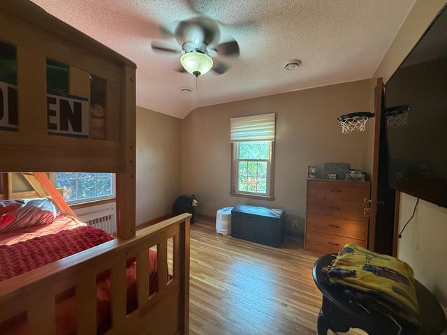 406 2nd Avenue SE, Pine Island, MN 55963