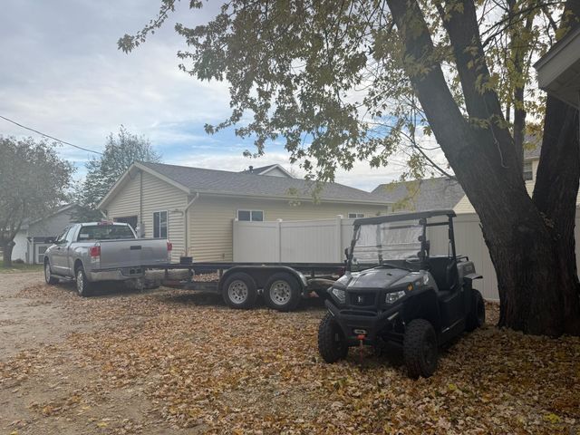 406 2nd Avenue SE, Pine Island, MN 55963