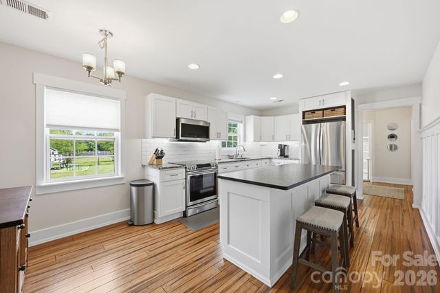 12109 Eastfield Road, Huntersville, NC 28078