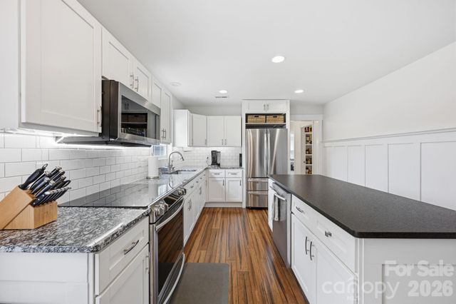 12109 Eastfield Road, Huntersville, NC 28078