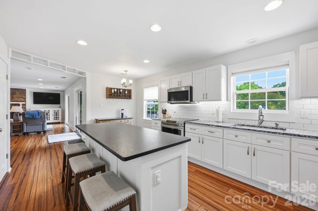 12109 Eastfield Road, Huntersville, NC 28078