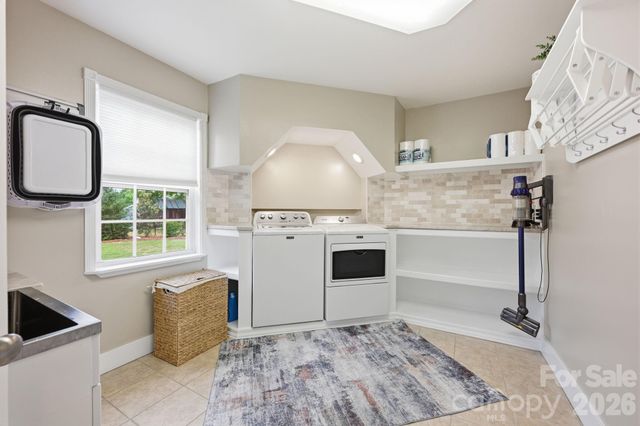 12109 Eastfield Road, Huntersville, NC 28078