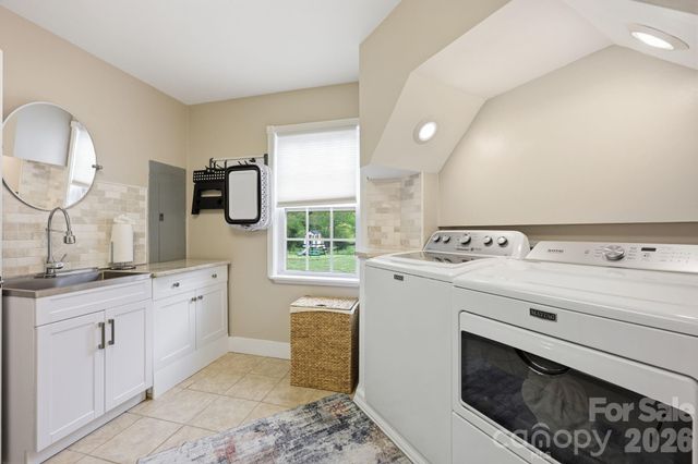 12109 Eastfield Road, Huntersville, NC 28078