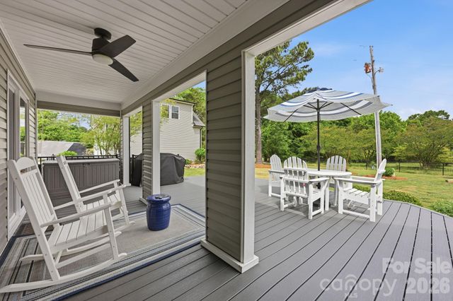 12109 Eastfield Road, Huntersville, NC 28078