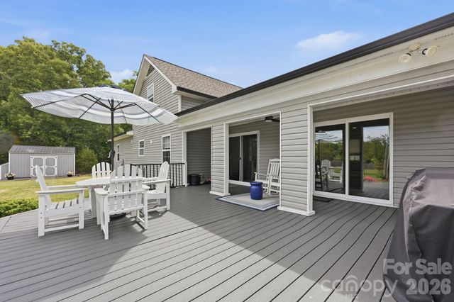 12109 Eastfield Road, Huntersville, NC 28078
