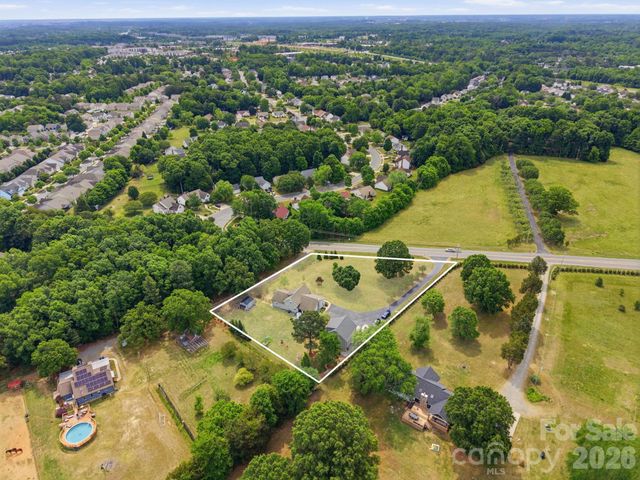 12109 Eastfield Road, Huntersville, NC 28078