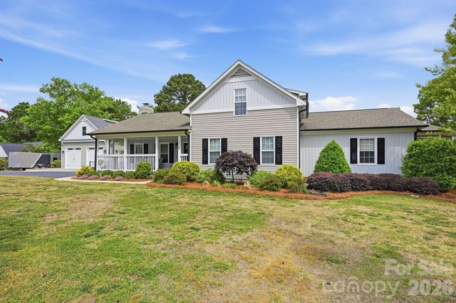 12109 Eastfield Road, Huntersville, NC 28078
