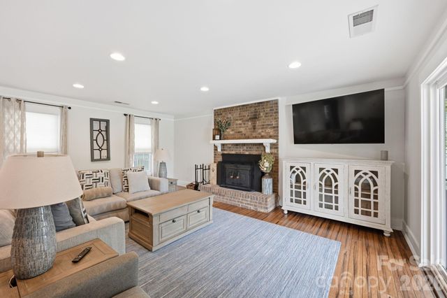 12109 Eastfield Road, Huntersville, NC 28078