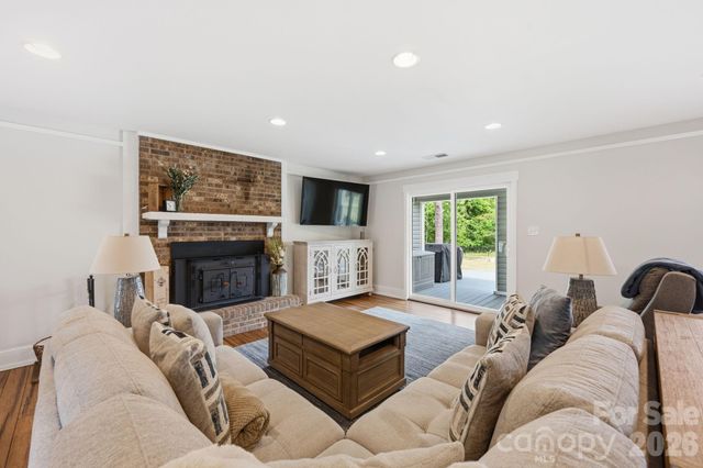12109 Eastfield Road, Huntersville, NC 28078