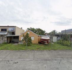 251 W 27th St, Hialeah, FL 33010