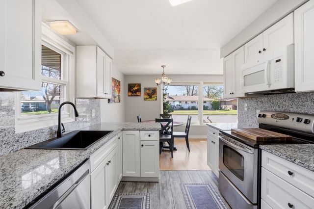 3010 W BISMARK Ave, Spokane, WA 99205