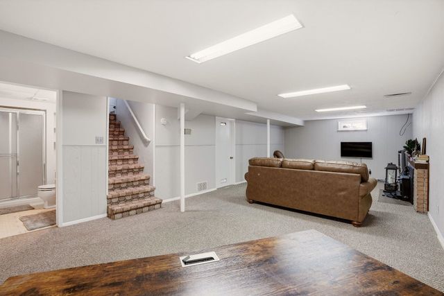 3010 W BISMARK Ave, Spokane, WA 99205