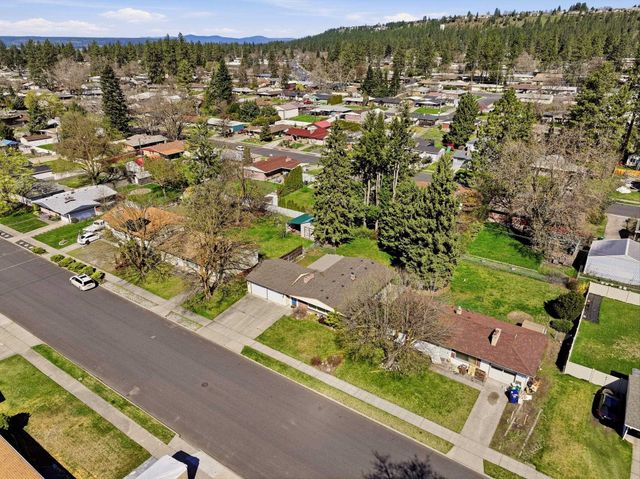 3010 W BISMARK Ave, Spokane, WA 99205