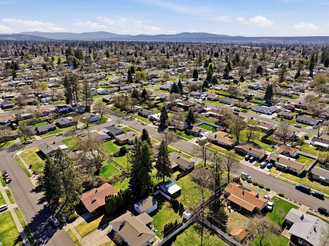 3010 W BISMARK Ave, Spokane, WA 99205