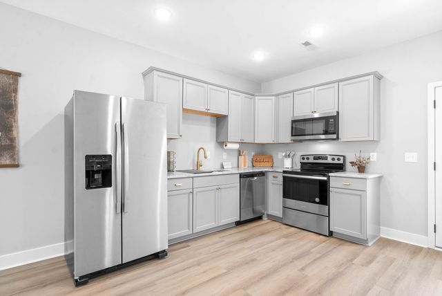 1113 Crossland Ave Unit A, Clarksville, TN 37040