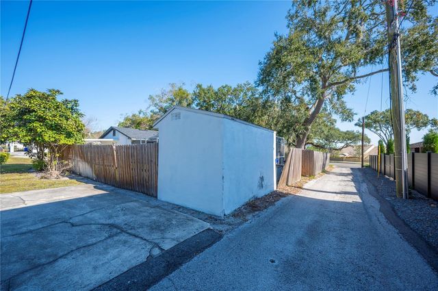 425 E BELMAR STREET, Lakeland, FL 33803