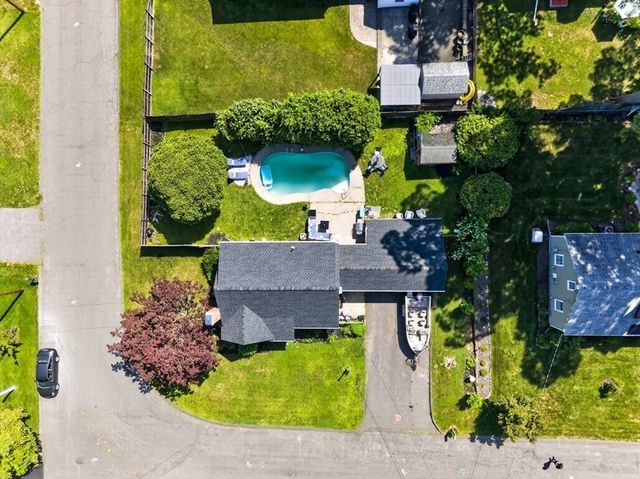 20 Westernview Cir, East Longmeadow, MA 01028