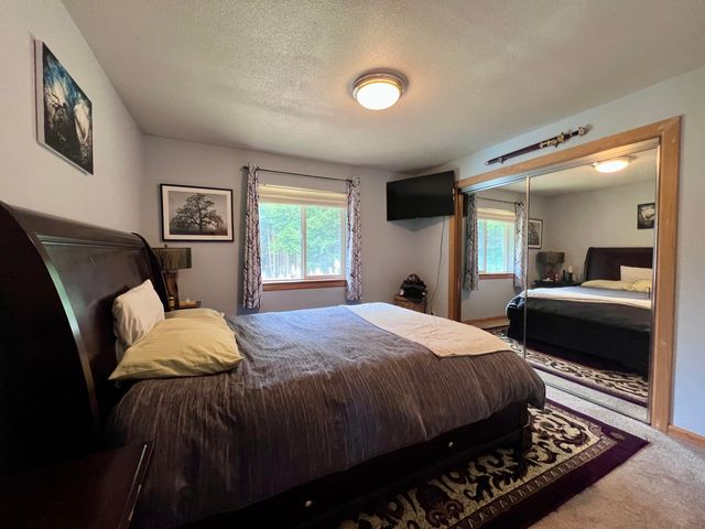 151 Redwood Road, Shelter Cove, CA 95589