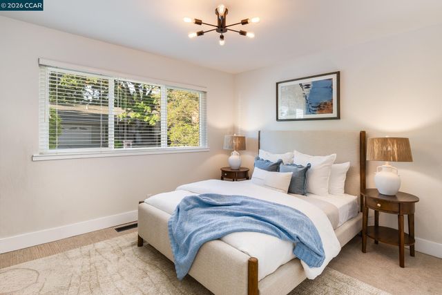 835 Richard Ln, Danville, CA 94526