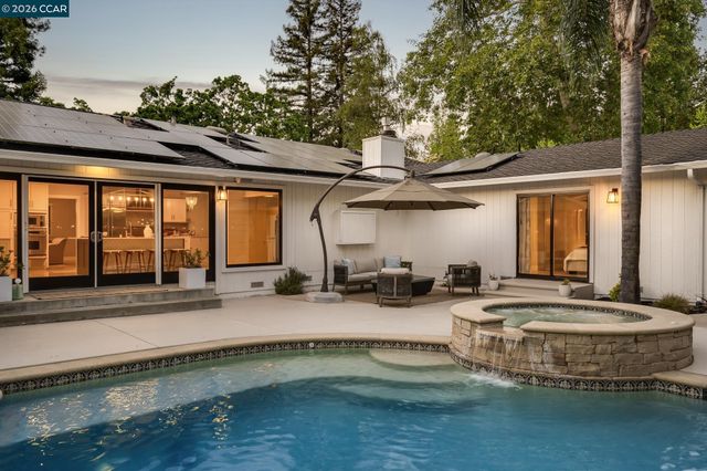 835 Richard Ln, Danville, CA 94526