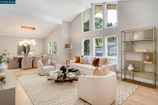 835 Richard Ln, Danville, CA 94526