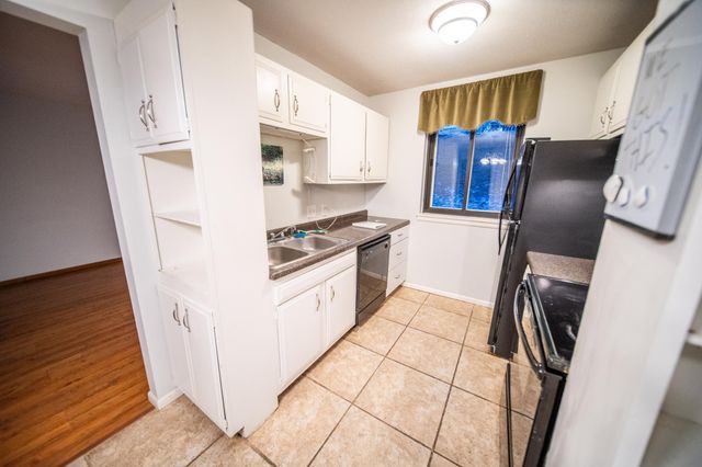 358 Elton Hills Drive NW 11, Rochester, MN 55901