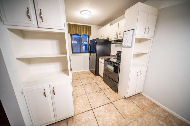 358 Elton Hills Drive NW 11, Rochester, MN 55901