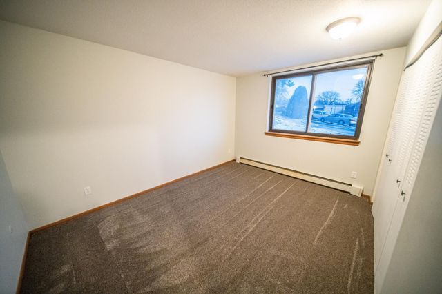 358 Elton Hills Drive NW 11, Rochester, MN 55901