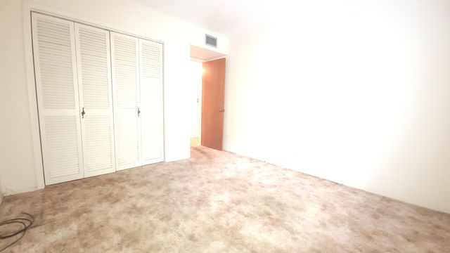 48 Stratford D, West Palm Beach, FL 33417