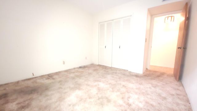 48 Stratford D, West Palm Beach, FL 33417